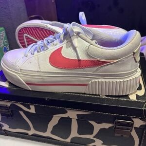 Nike Women's Sneakers White and Pink